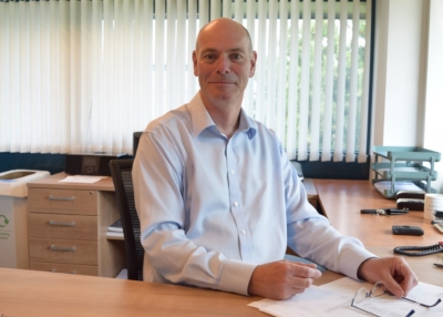 1-Alan-Corker-400×286